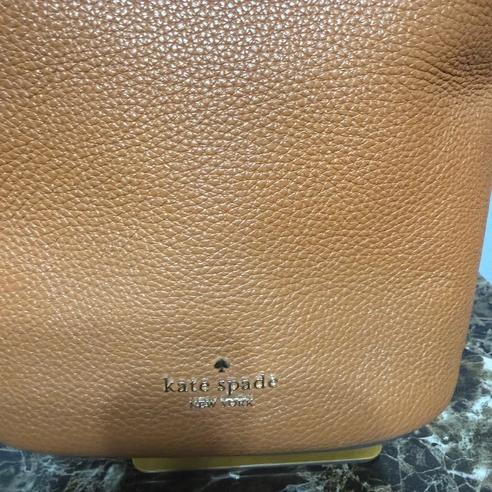 Kate Spade Leila Small Bucket Bag Pebbled Leather Warm Gingerbread